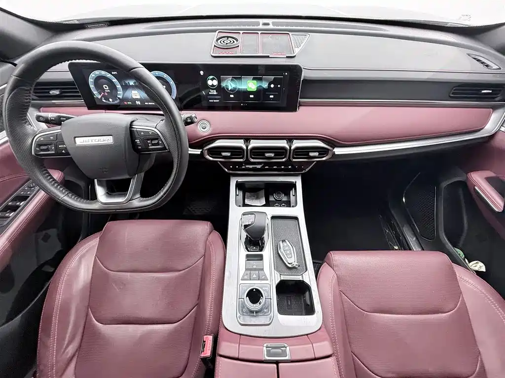 Jetour X70 PLUS 2023 — фото 14