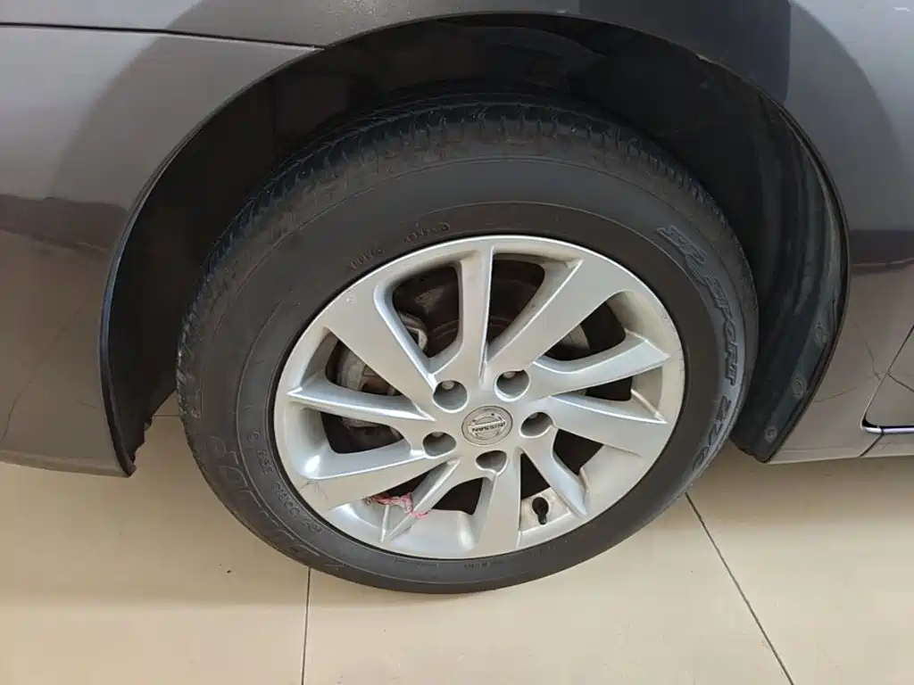 Nissan Sylphy 2015 — фото 23