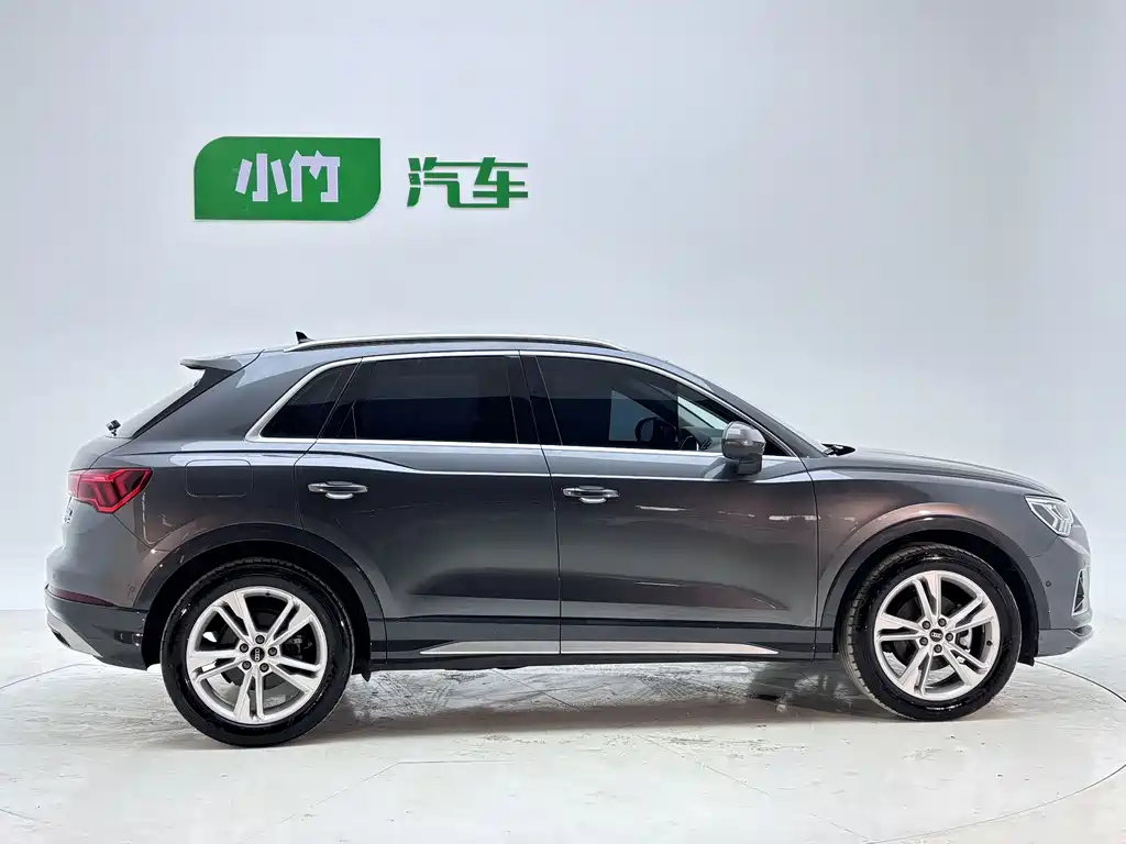 Audi Q3 2022 — фото 6