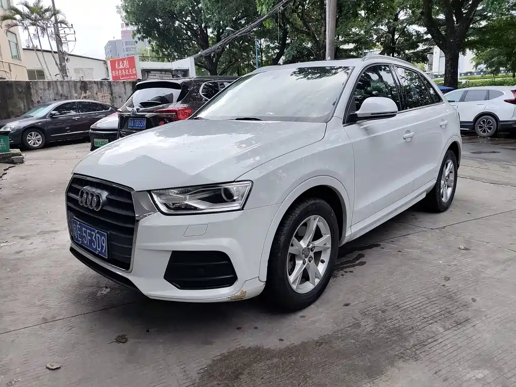 Audi Q3 2016 — фото 1