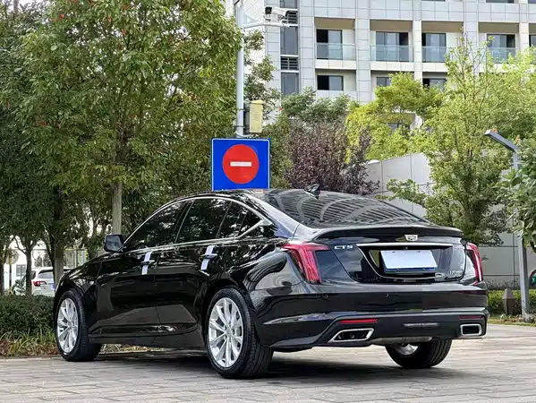Cadillac CT5 2023