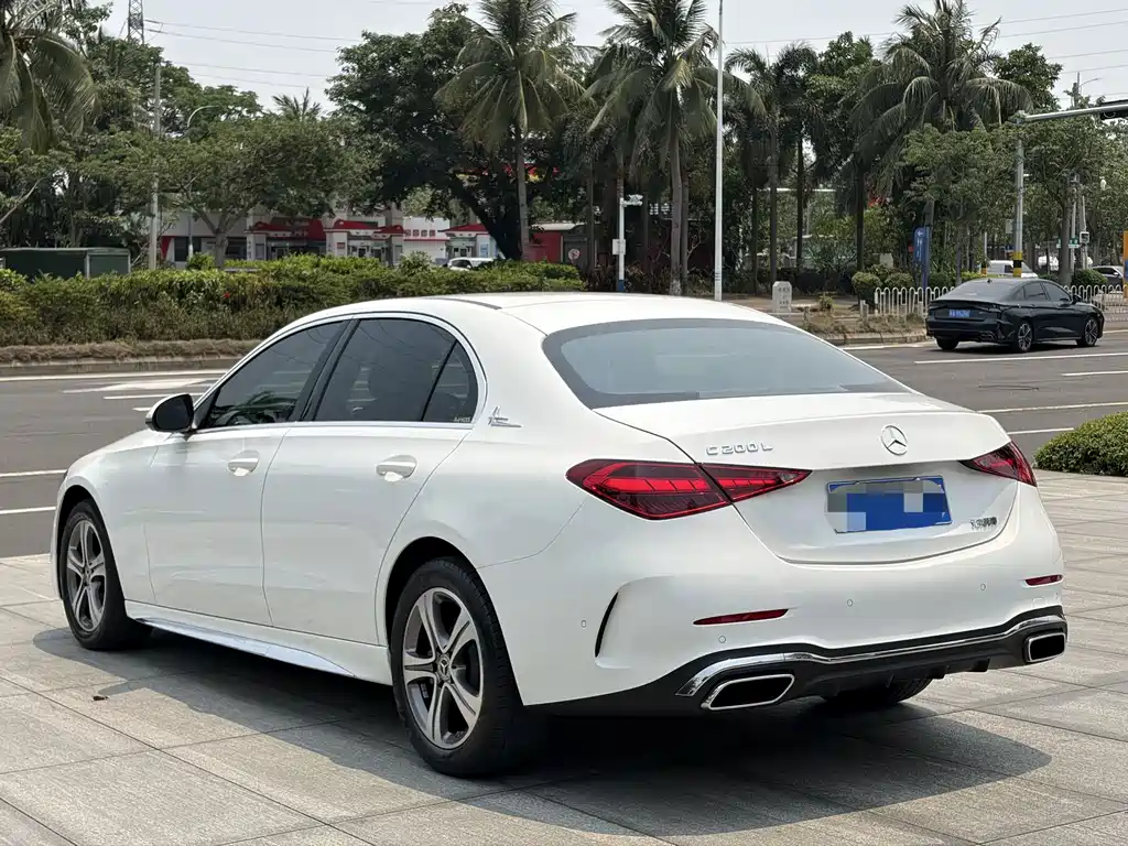 Mercedes-Benz C-Class 2022 — фото 10