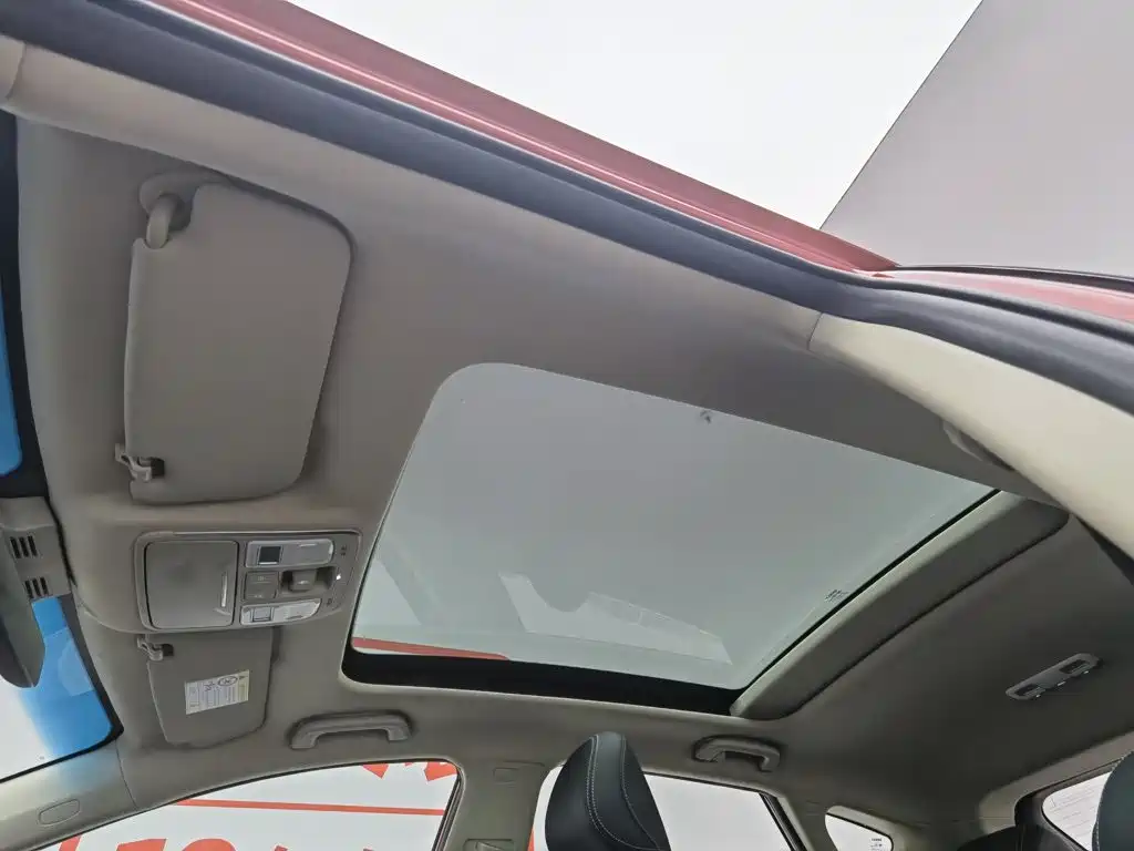Geely Emgrand GS 2019 — фото 14