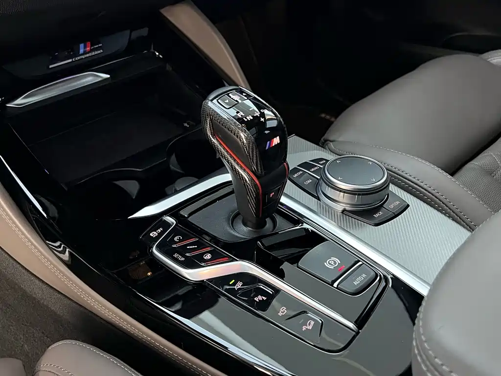 BMW X3 M 2020 — фото 9