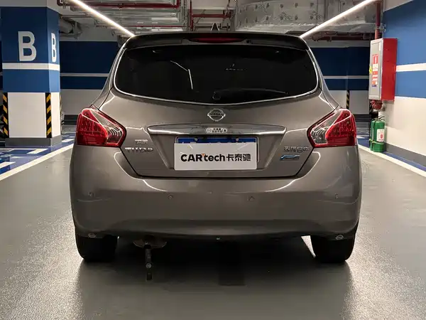 Nissan Tiida 2014