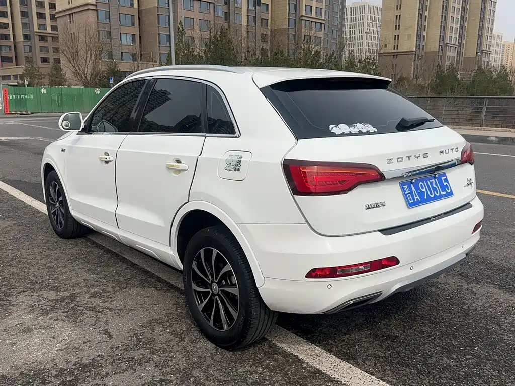 Zotye SR7 2016 — фото 9