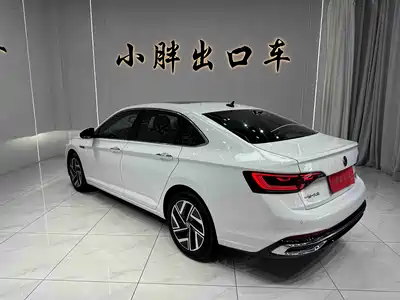 Volkswagen Sagitar 2022