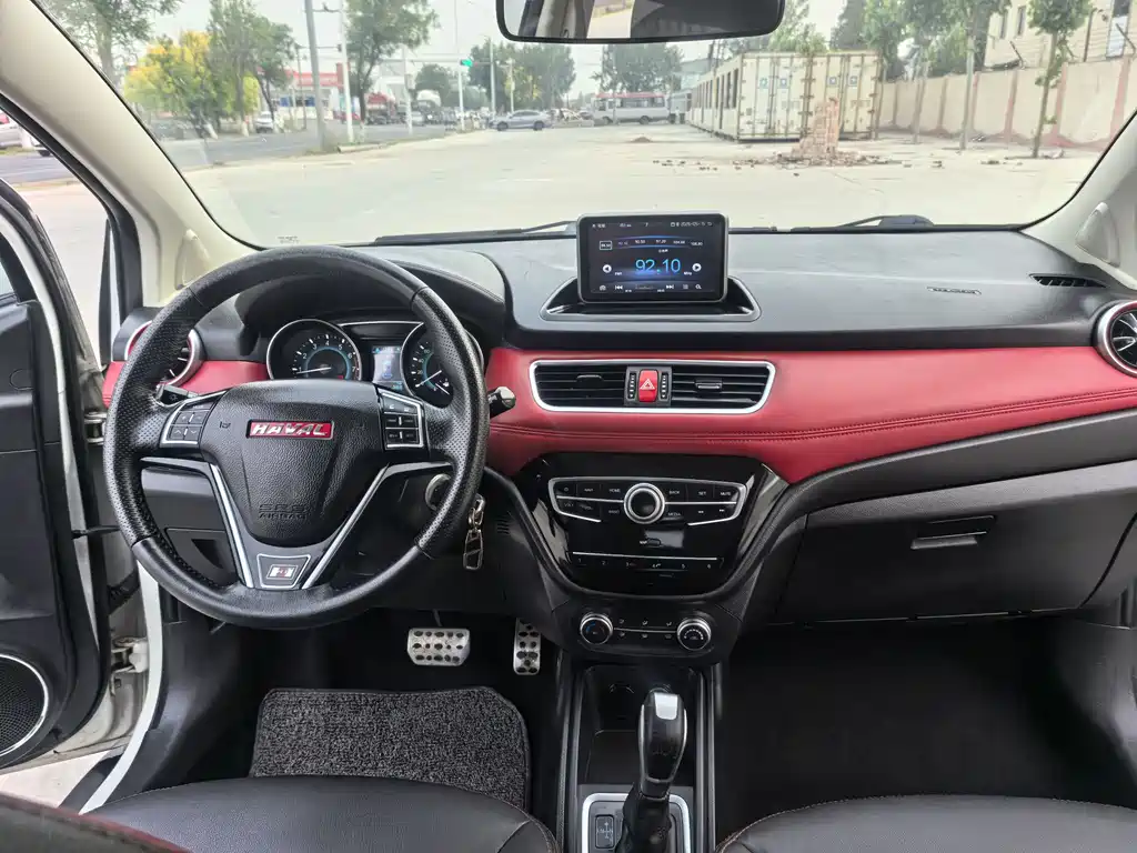 Haval H1 2015 — фото 10