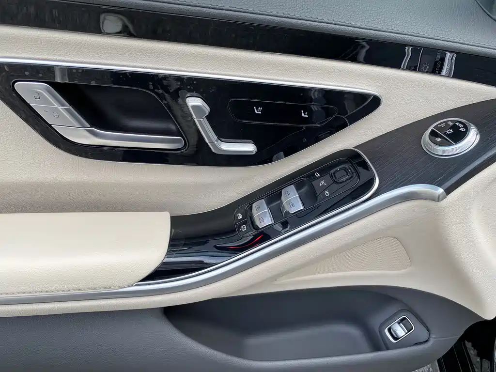 Mercedes-Benz S-Class 2024 — фото 10