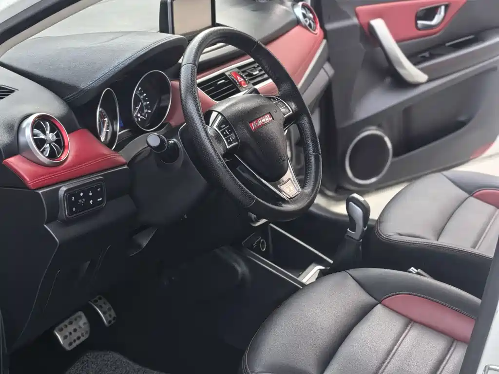 Haval H1 2015 — фото 11