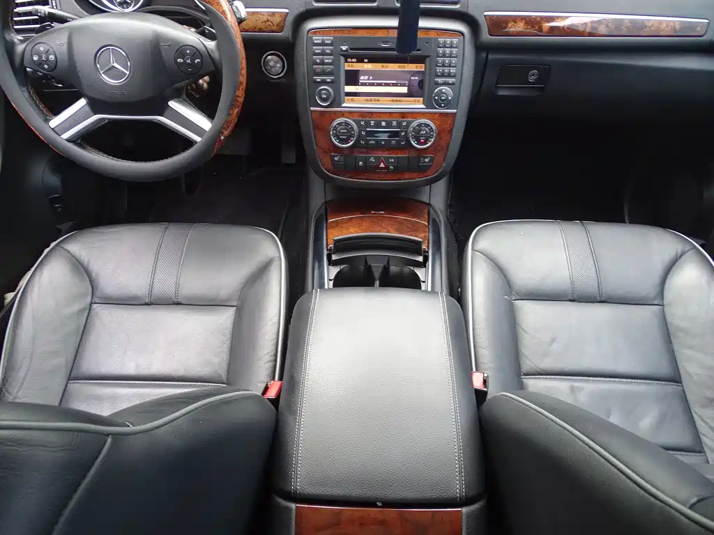 Mercedes-Benz R-Class 2014 — фото 24