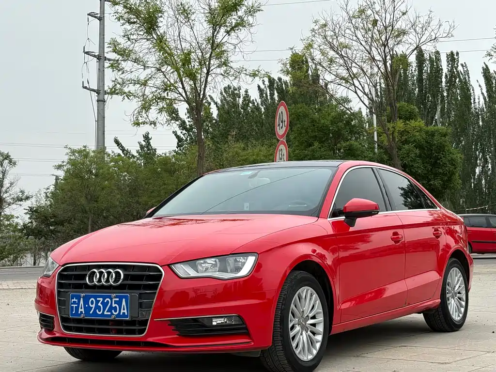 Audi A3 2015 — фото 3
