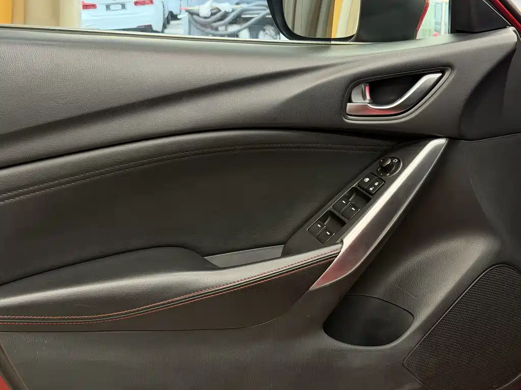 Mazda Atenza 2015 — фото 14