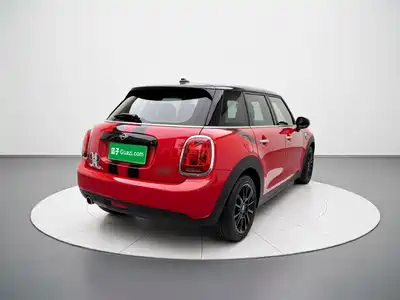 MINI MINI 2020