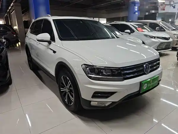 Volkswagen Tiguan L 2020