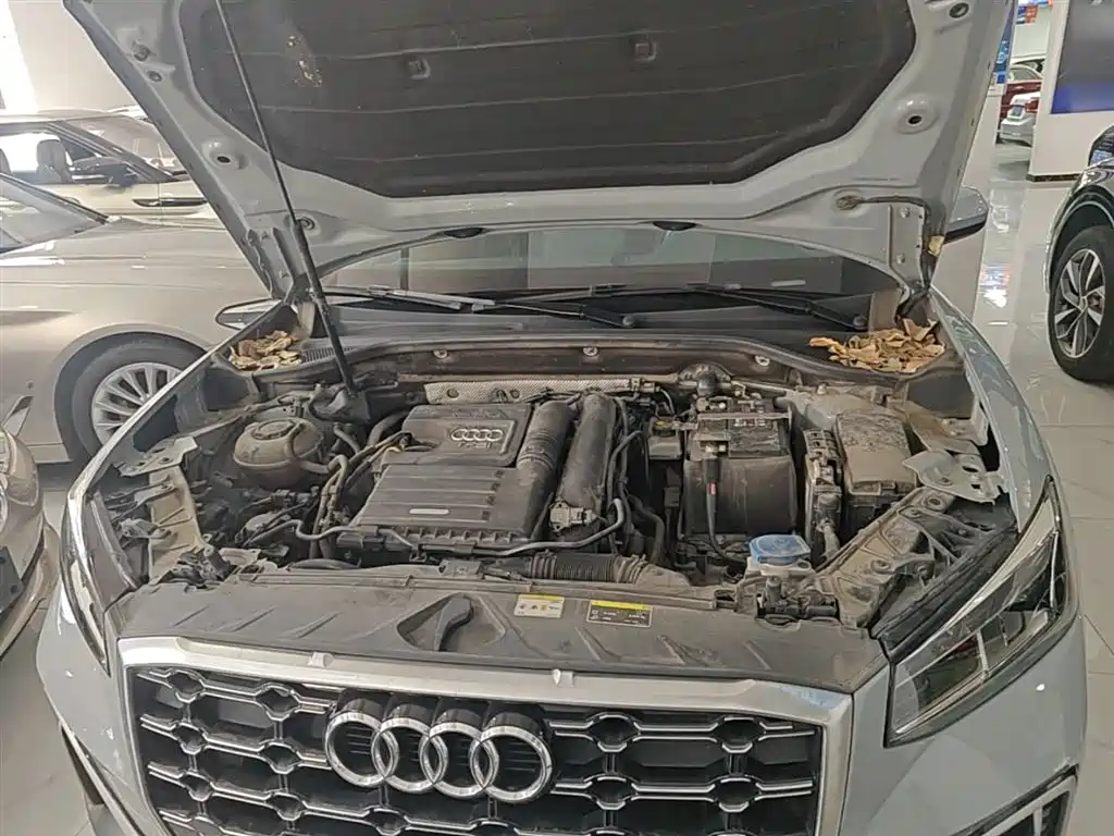 Audi Q2L 2023 — фото 20