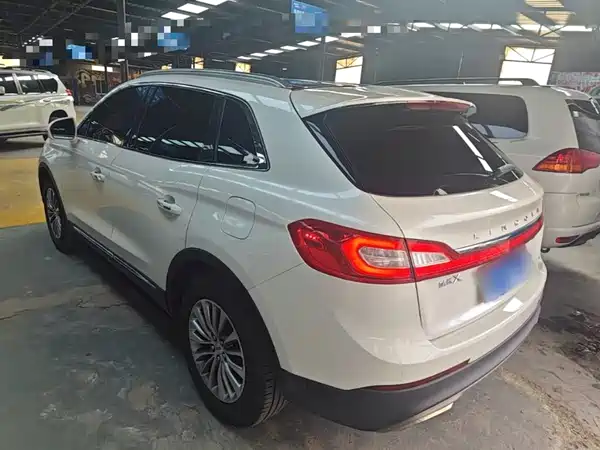 Lincoln MKX 2017