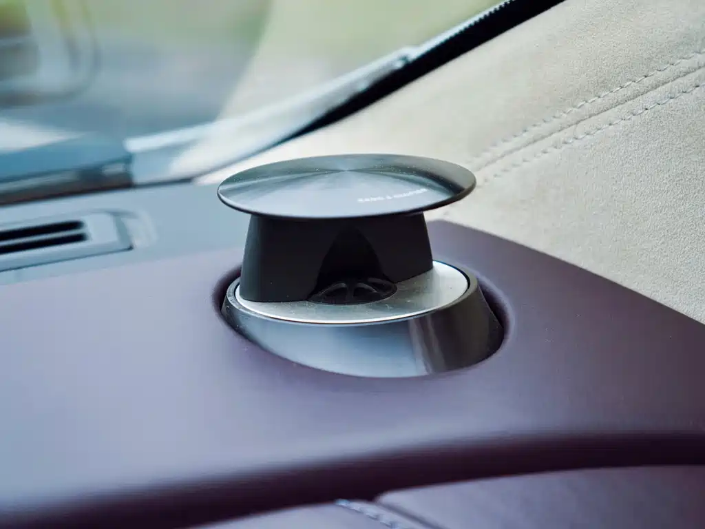 Aston Martin Rapide 2012 — фото 16
