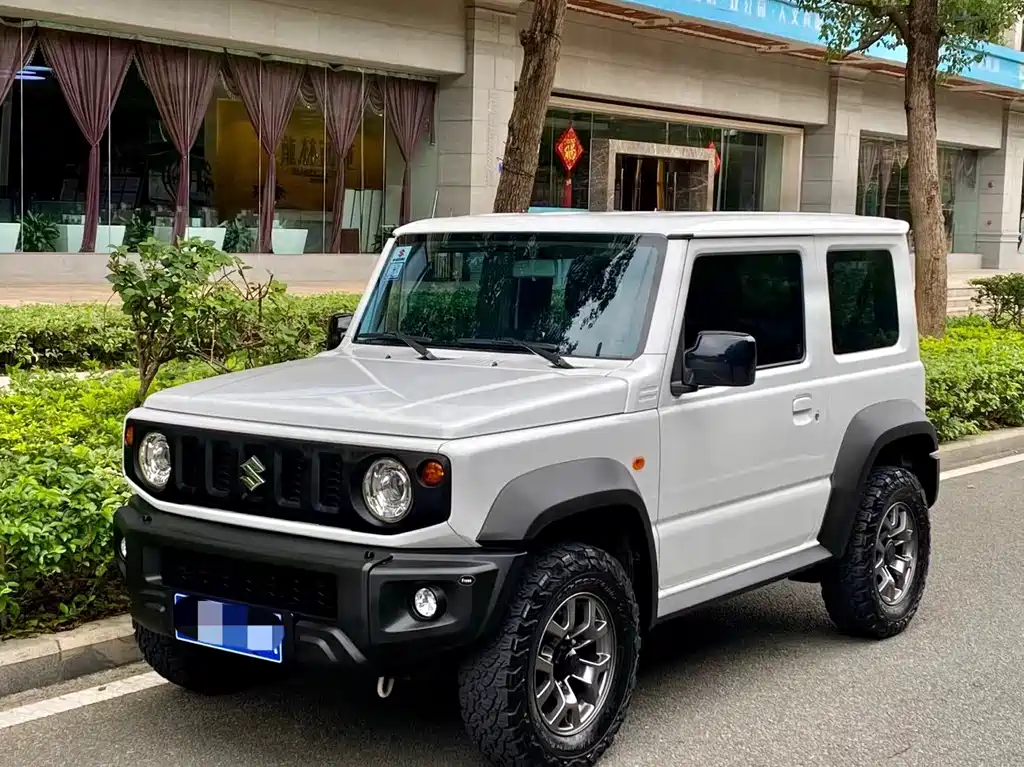 Suzuki Jimny 2020 — фото 1