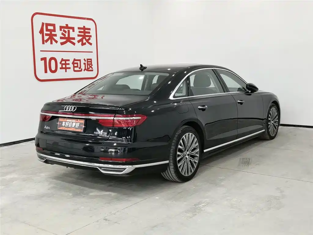 Audi A8 2018 — фото 2