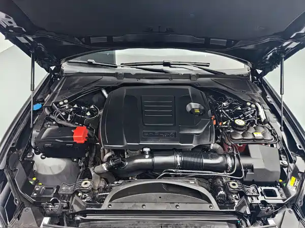 Jaguar XEL 2022