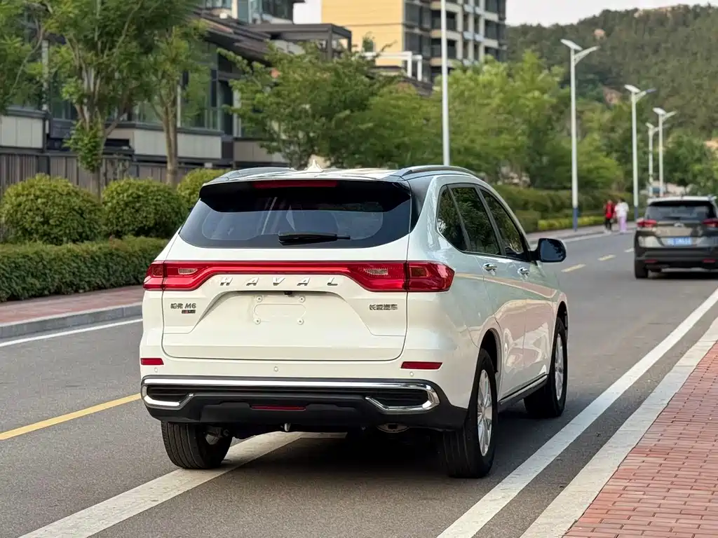 Haval M6 2023 — фото 6
