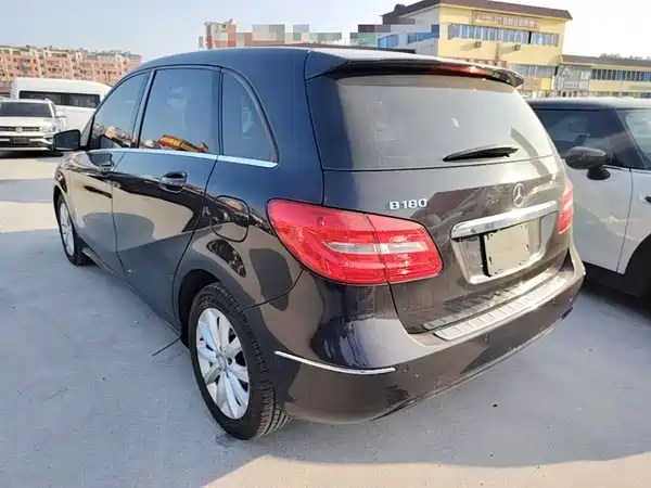 Mercedes-Benz B-Class 2012