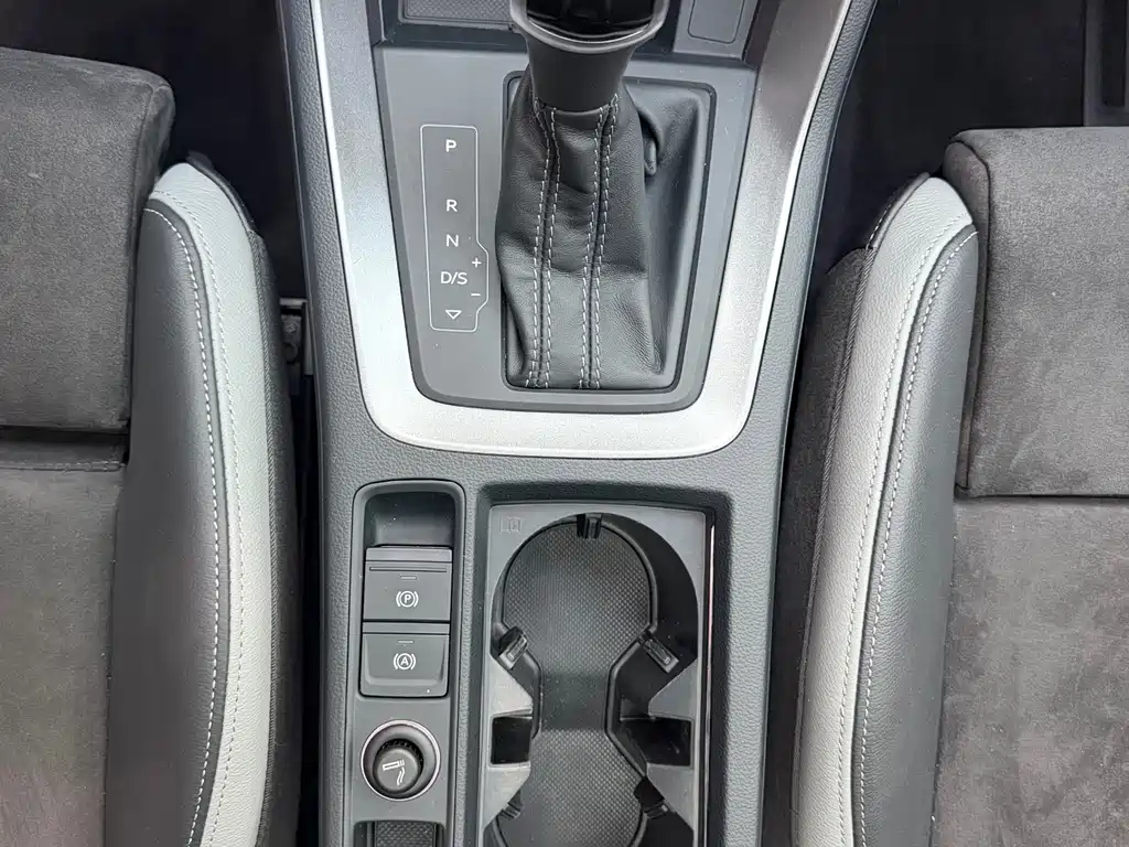 Audi Q3 2022 — фото 12
