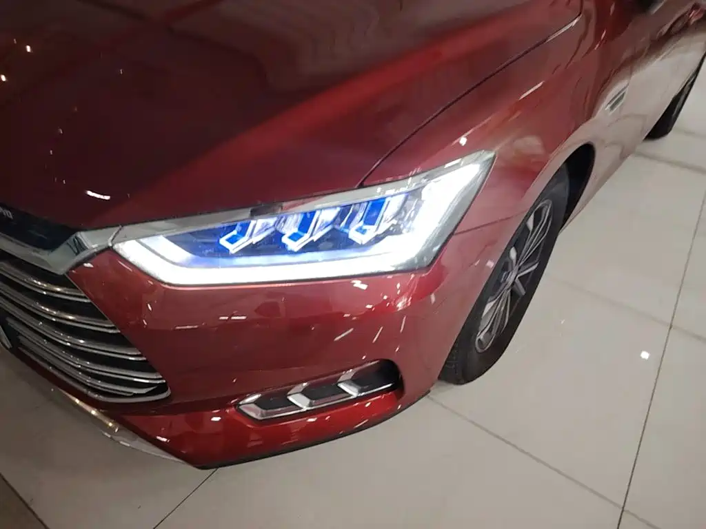BYD Qin Pro New Energy 2020 — фото 24