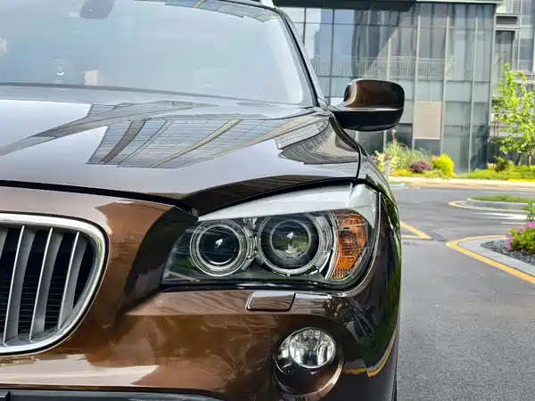 BMW X1 2012