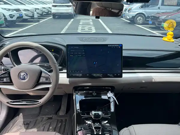 BYD Han 2024