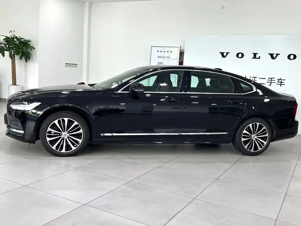 Volvo S90 2025 — фото 7
