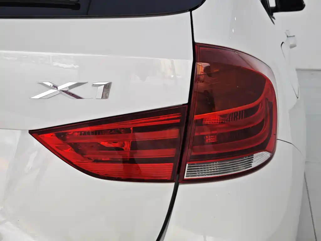 BMW X1 2016 — фото 19