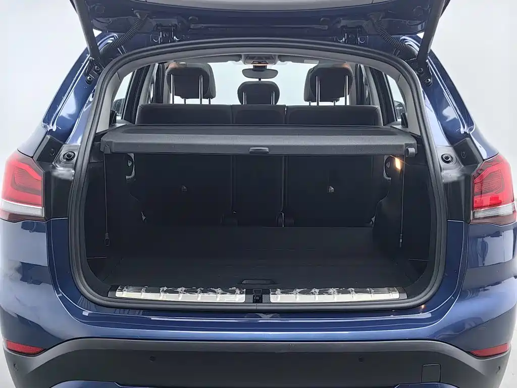 BMW X1 2022 — фото 16