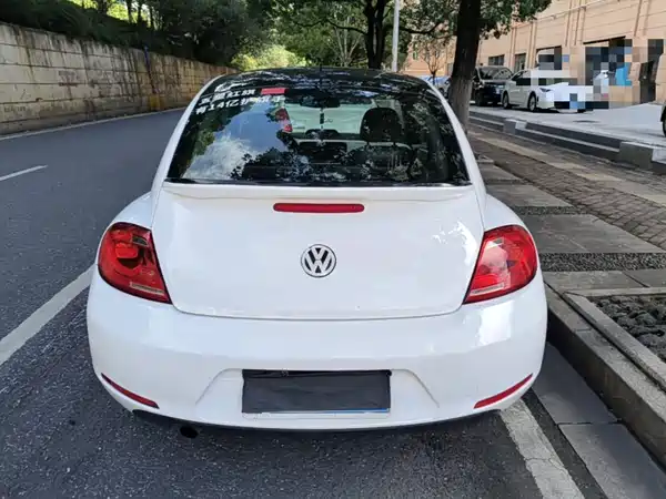 Volkswagen Beetle 2015