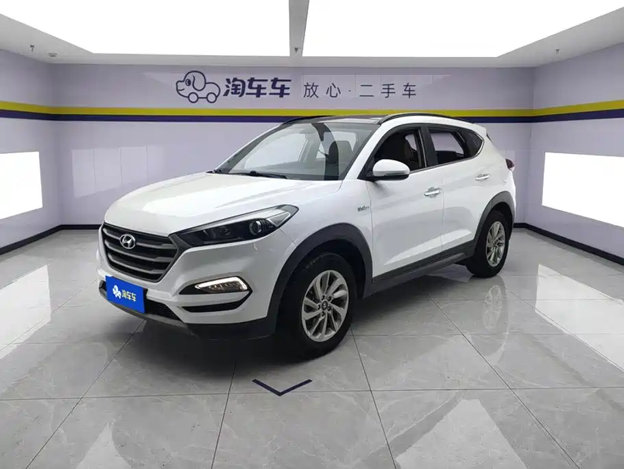 Hyundai Tucson 2016 — фото 1