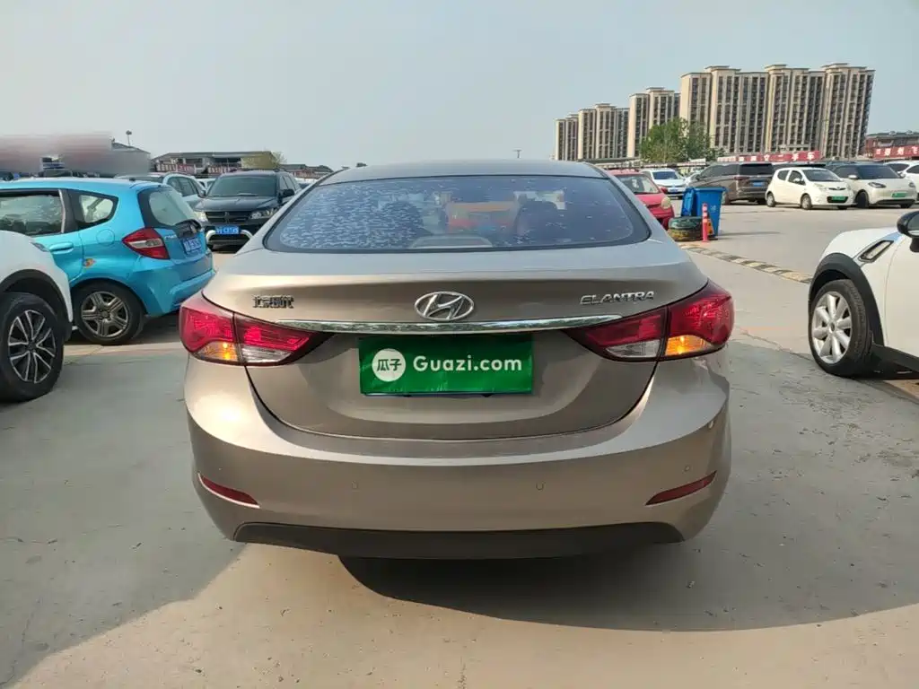 Hyundai Elantra 2017