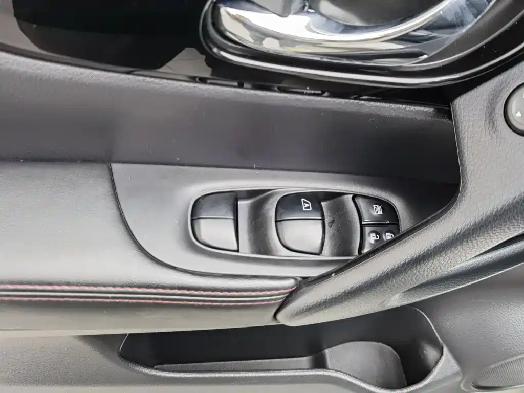 Nissan Qashqai 2022 — фото 9