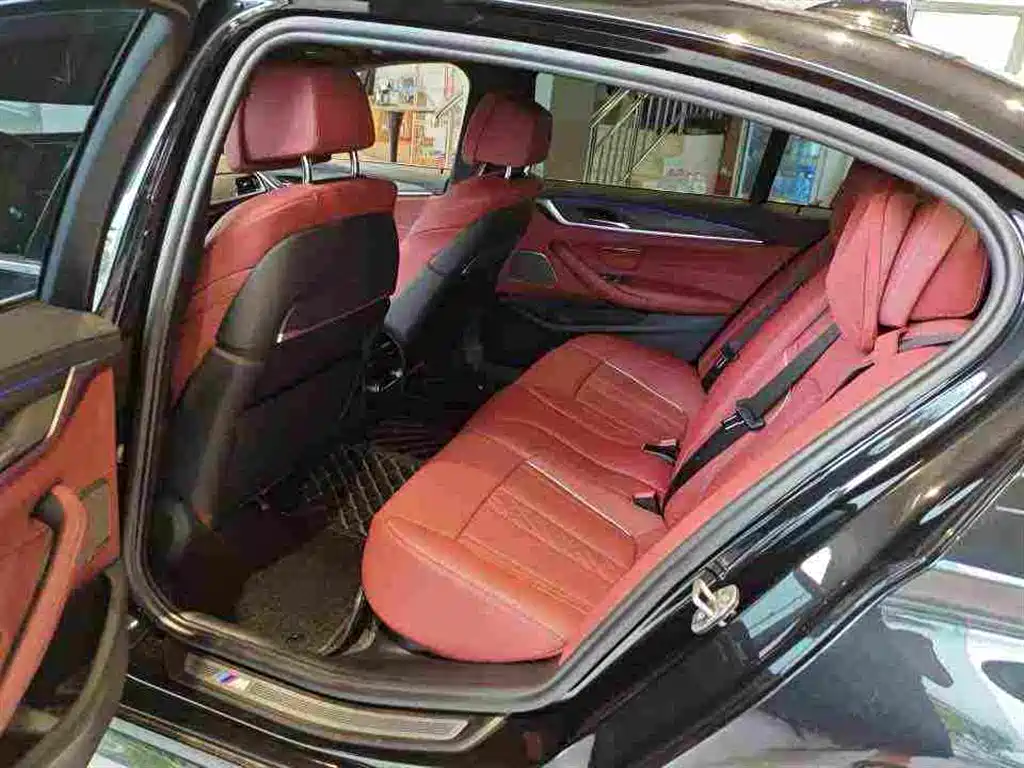 BMW 5 Series 2021 — фото 4