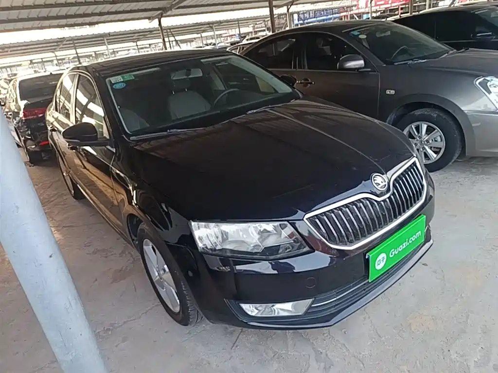 Skoda Octavia 2015 — фото 4