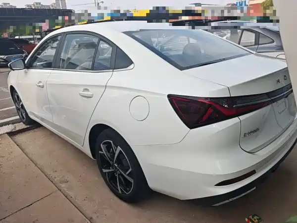 Roewe i5 2026