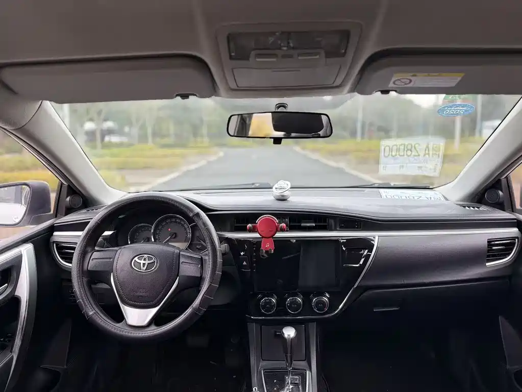 Toyota Corolla 2015