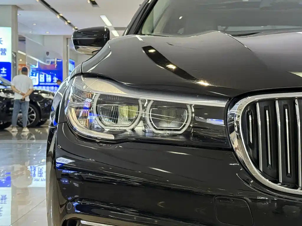 BMW 7 Series 2017 — фото 4