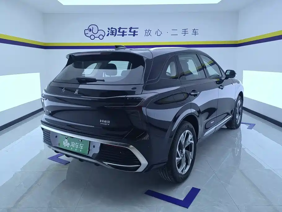 Hongqi HS3 PHEV 2026 — фото 3