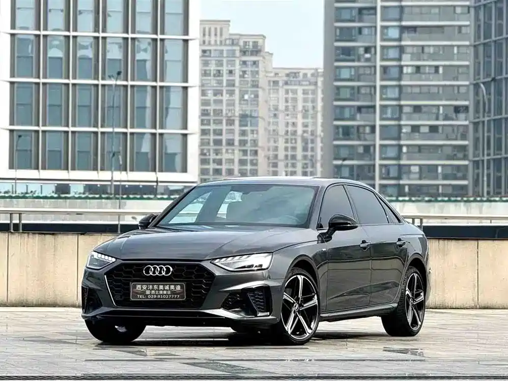 Audi A4L 2025 — фото 1
