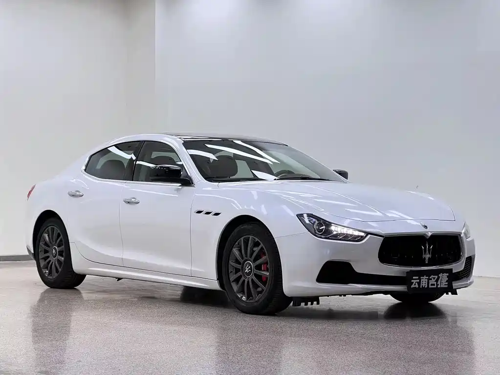 Maserati Ghibli 2016 — фото 3