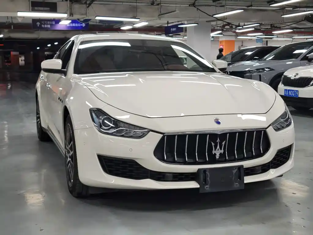 Maserati Ghibli 2018 — фото 3