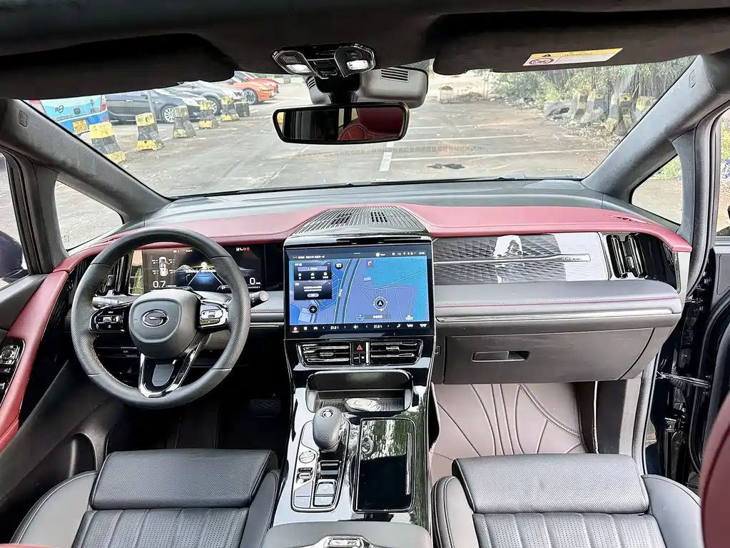 GAC Motor Trumpchi M8 2024 — фото 18