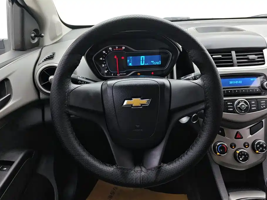 Chevrolet Aveo 2014 — фото 15