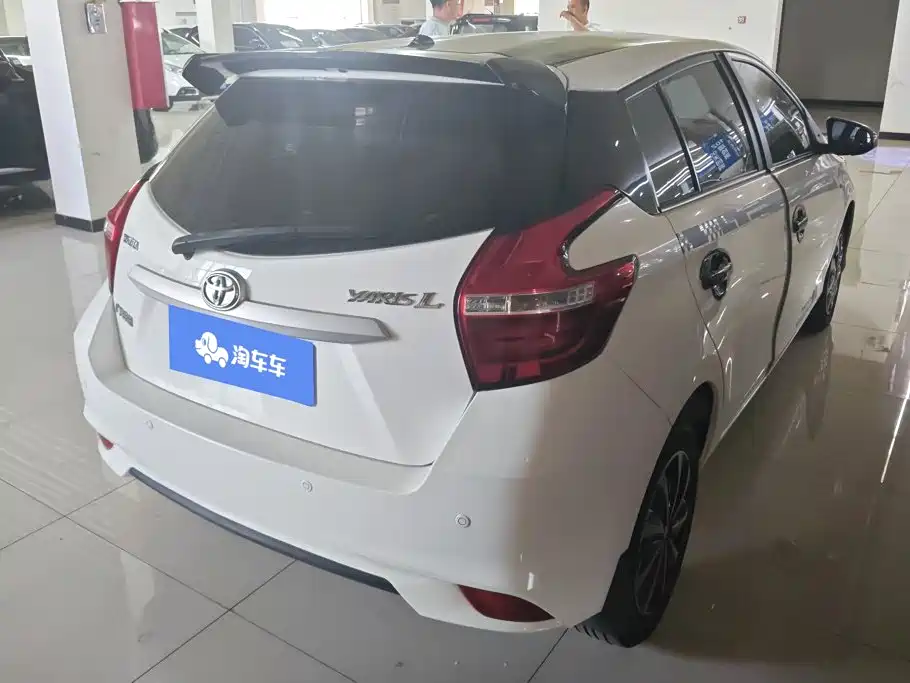 Toyota Yaris L 2020 — фото 3